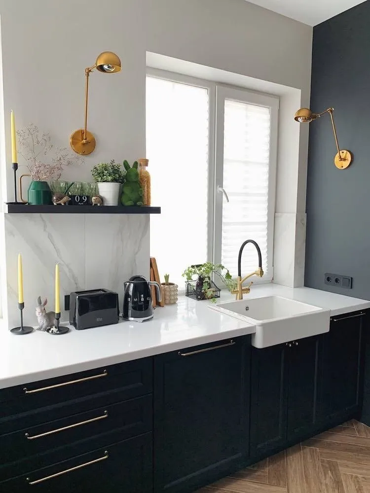 Foto: Estilo Moderno, Remodelación práctica, Más de 90 metros cuadrados – fotos en nuestro sitio web