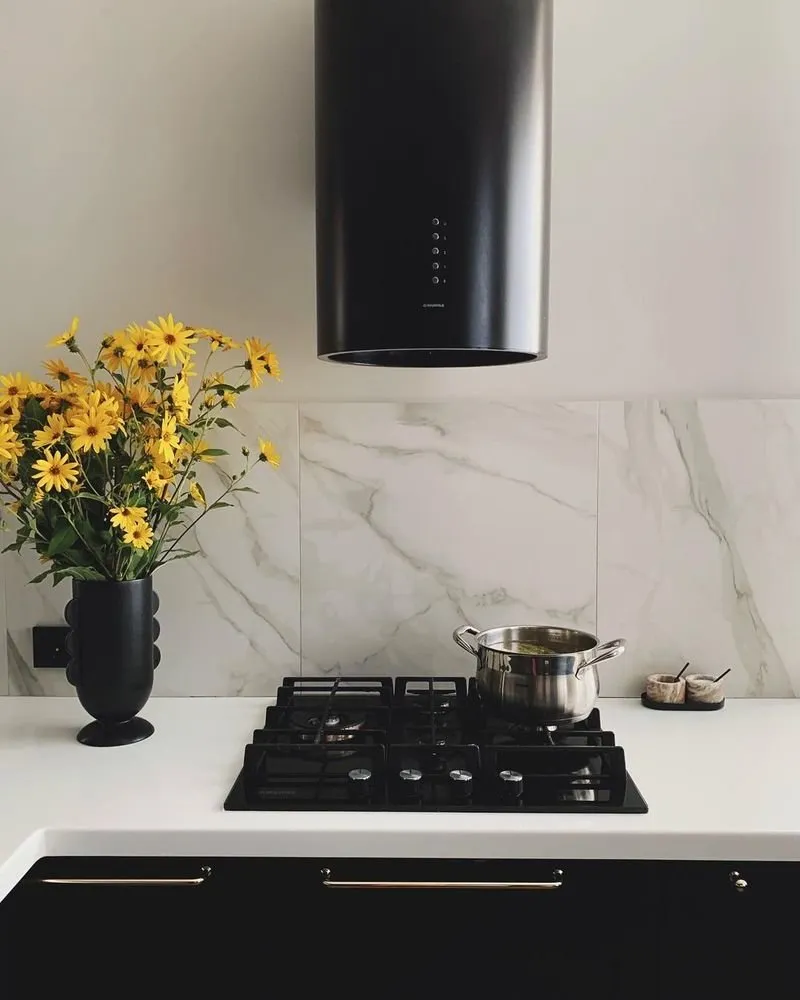 Faldón de cerámica KERAMA MARAZZI Monte Tibérios 60*60.