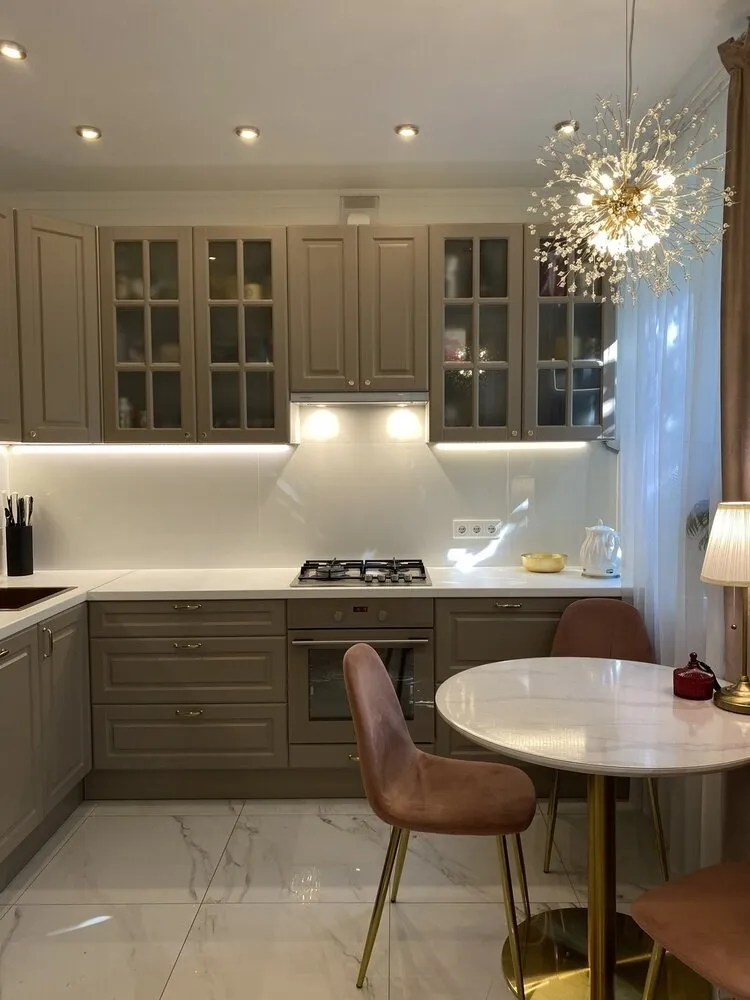 Zdjęcie: w stylu , Kuchnia i jadalnia, Mieszkanie, Interior pokoju, Styl wnętrz, Projekt wnętrz, Remont, przeprojektowanie kuchni, mała kuchnia, jak ozszyczyć wnętrze kuchni, wnętrze kuchni, kuchnia, Dom ceglany, typowa kuchnia, kuchnia w nowoczesnym stylu – zdjęcie na naszej stronie