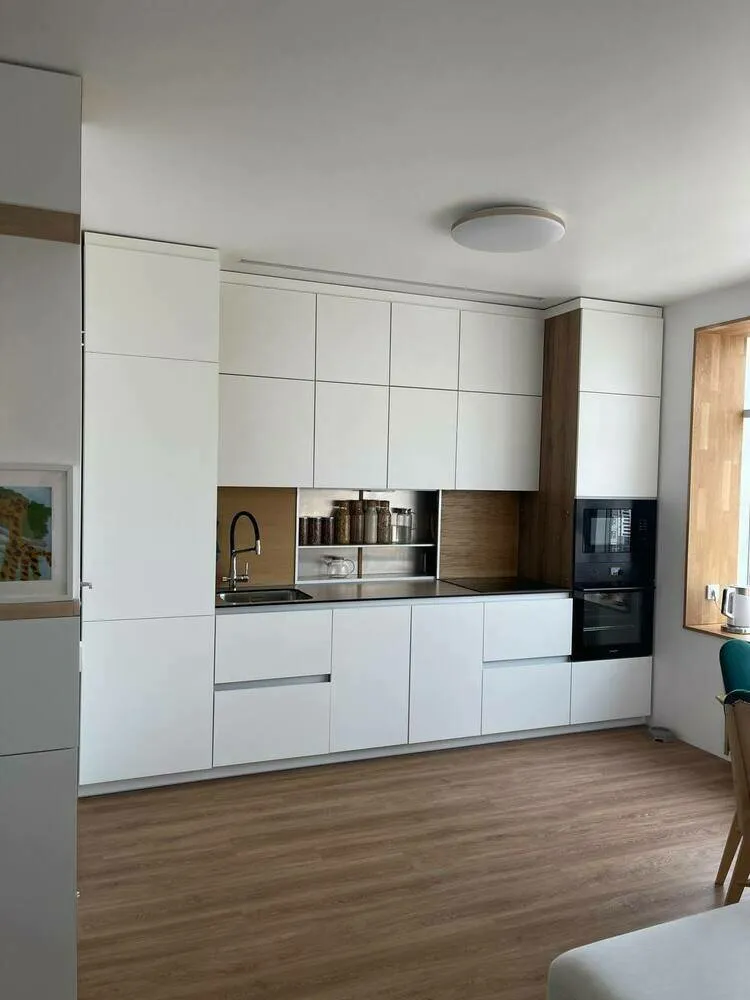 Foto: in Stil, Küche und Esszimmer, Modern, Wohnung, Umbau, Küchen-Umstellung, Küche-Wohnzimmer, Küchen-Design, Küche, Neubau – Fotos auf unserer Website