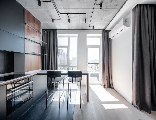 Дизайн: Lauri Brothers