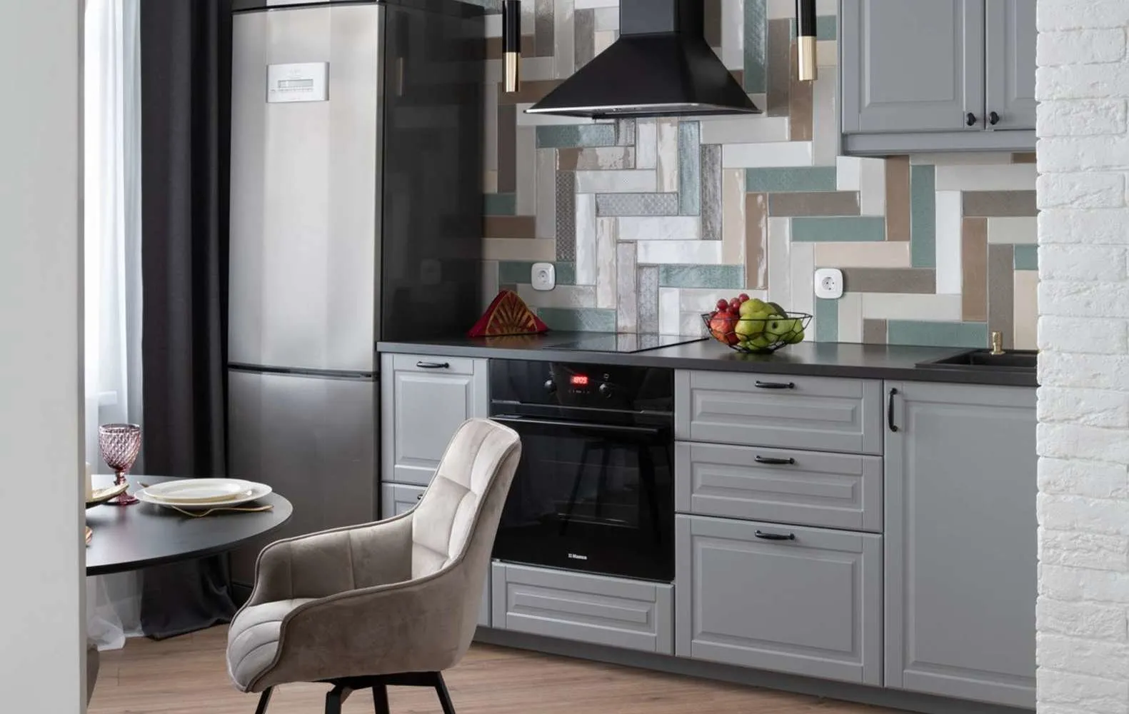 Photo: Kitchen and dining room in Modern style, Gid, Mila Kolpakova, Evgenia Shimkевич, Aiya Design, Alena Erashevich, Alexandra Sakmarova, Nadezhda Rim, Julia Gorbunova – photos on our website