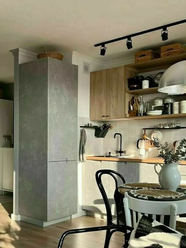 Фотография: в стиле , Кухня и столовая, Переделка, Гид – фото на нашем сайте