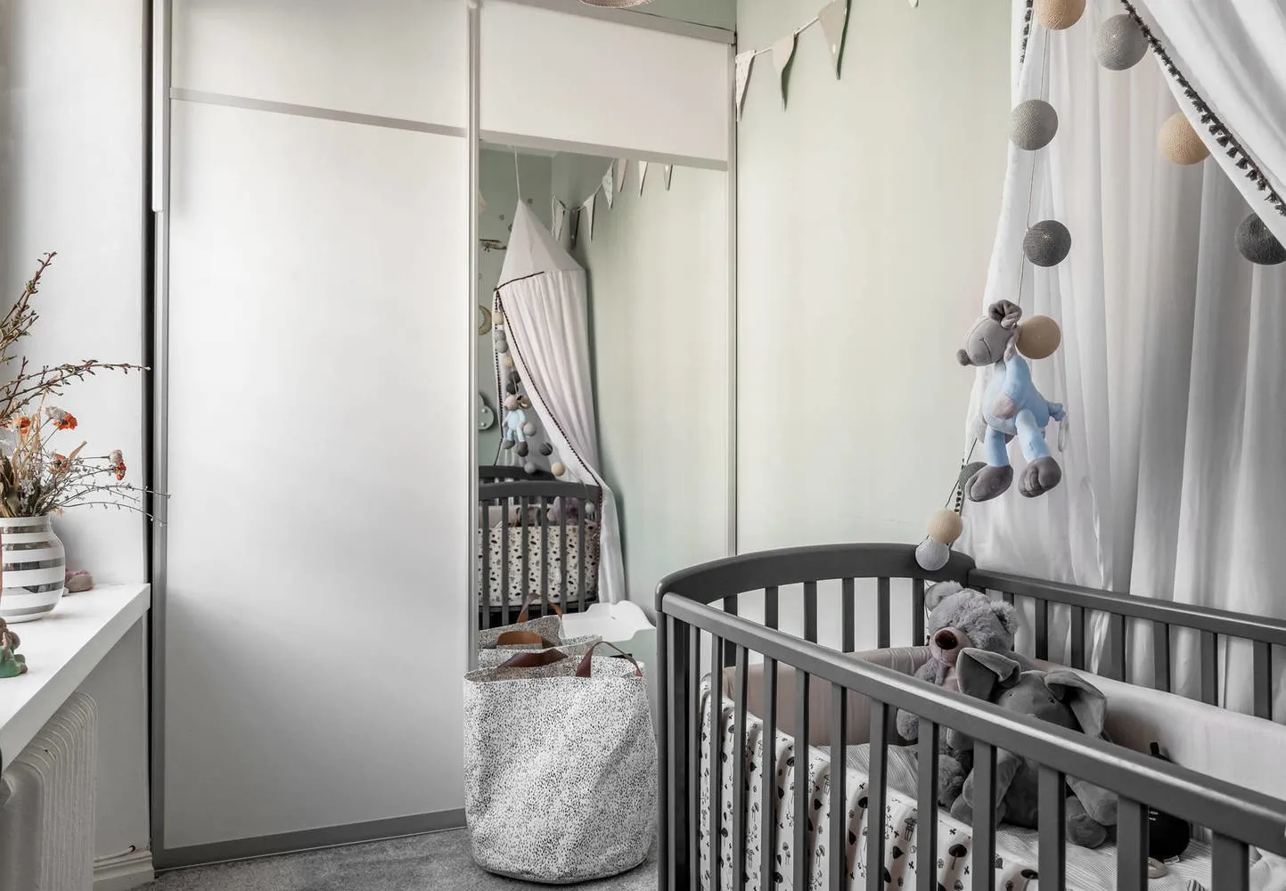 Photo: in style , Scandinavian, Modern, Apartment, Tips, Black, Beige, Stockholm, 2 rooms, 40-60 sqm – photo on our website