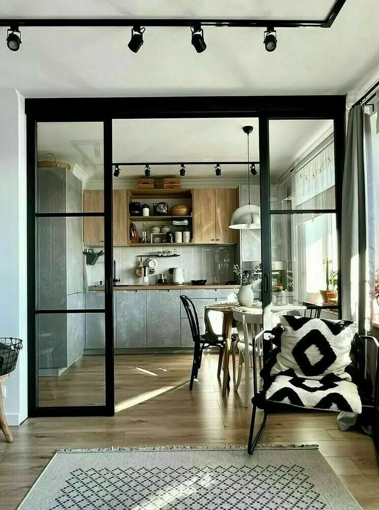 Фотография: в стиле , Кухня и столовая, Переделка, Гид – фото на нашем сайте