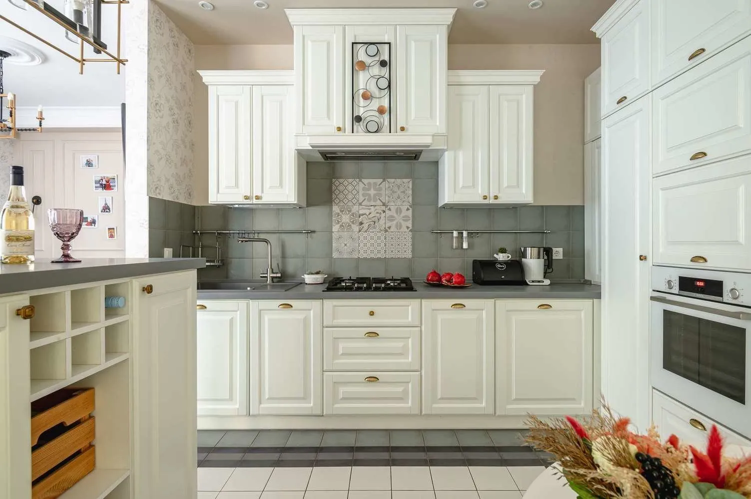 Design: Tatjana Petrova