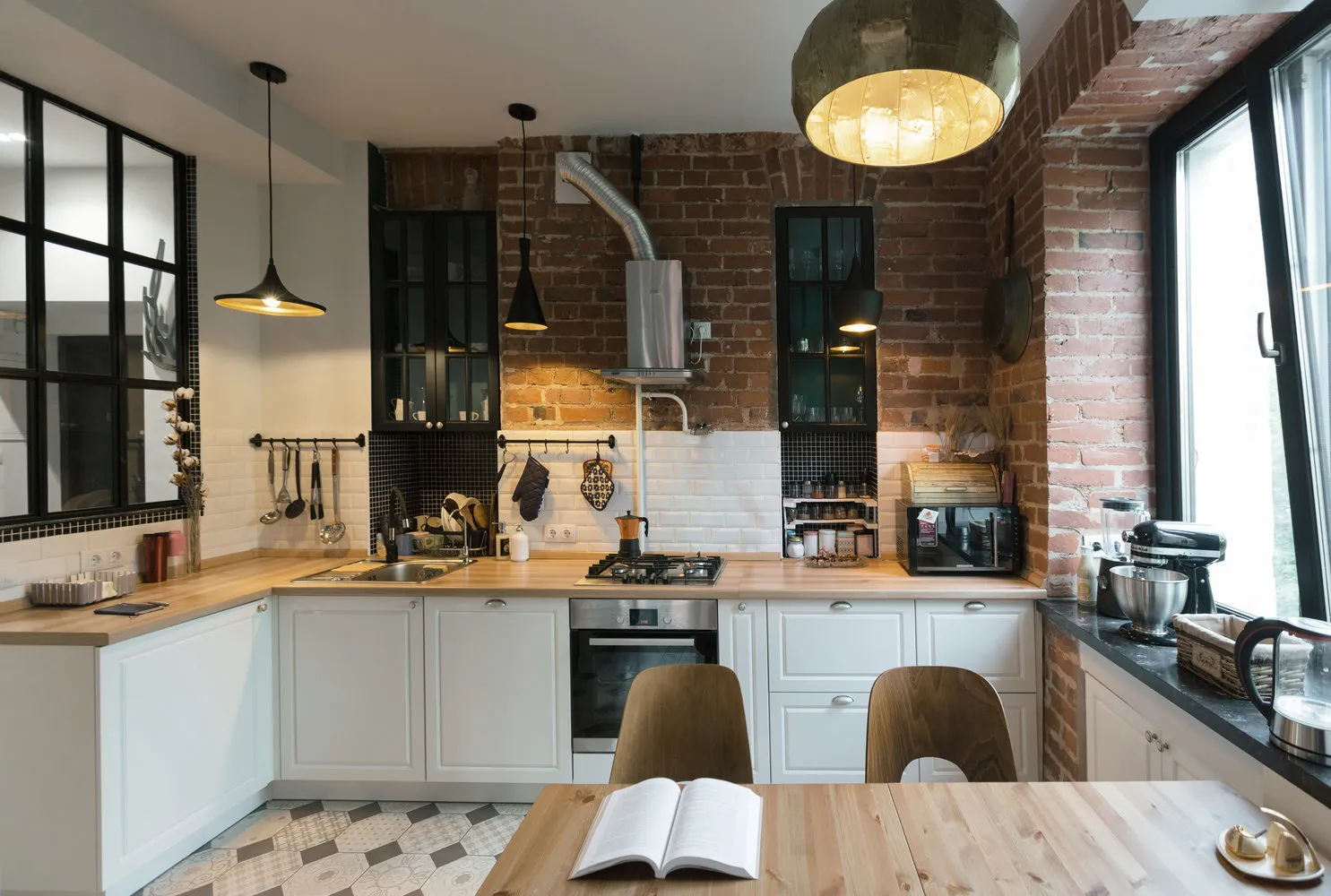 Design: Varja Shalito