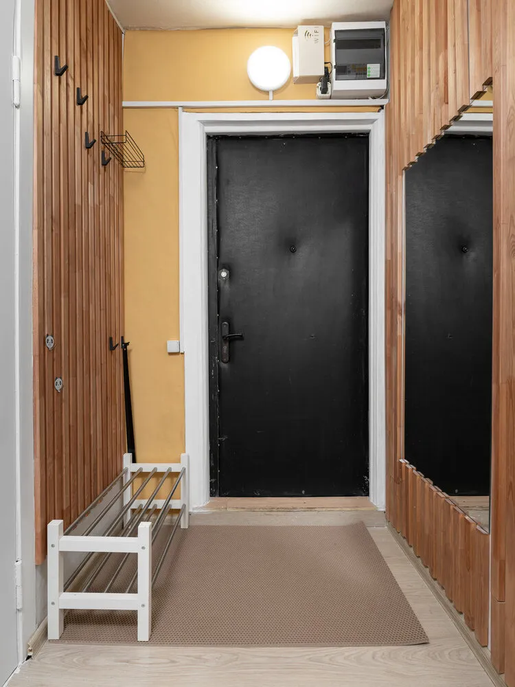 Zdjęcie: w stylu , Interier pokoju, Styl wnętrza, Projekt wnętrz, Przeróbka, Oszczędzanie na remoncie, Remont własnymi rękami, Remont w khrushchyówce, Przeróbka khrushchyówki, Remont khrushchyówki, Khrushchyówka, Błędy w remoncie, Jak zaoszczędzić na remoncie, Mieszkanie w khrushchyówce, Roman Mynzэraru, Częste błędy w remoncie – zdjęcie na naszej stronie