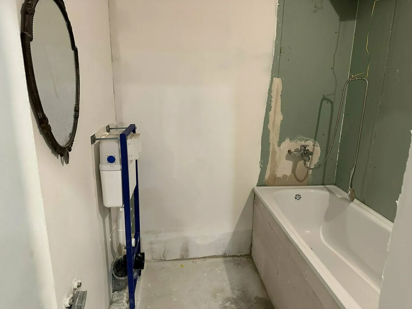 Foto: Apartamento, Reforma, Remanufactura, remanufactura de casa de mala calidad, remanufactura de apartamento de 3 habitaciones en edificio típico, interior de Stalinca, diseño del interior en Stalinca, cómo hacer una reforma en Stalinca, Stalinca, 3 habitaciones, apartamento stalinca, remanufactura de Stalinca, calefacción en Stalinca, tuberías en Stalinca, remanufactura de baño en Stalinca, remanufactura en Stalinca, reforma en Stalinca, remanufactura de cocina en Stalinca - foto en nuestro sitio web