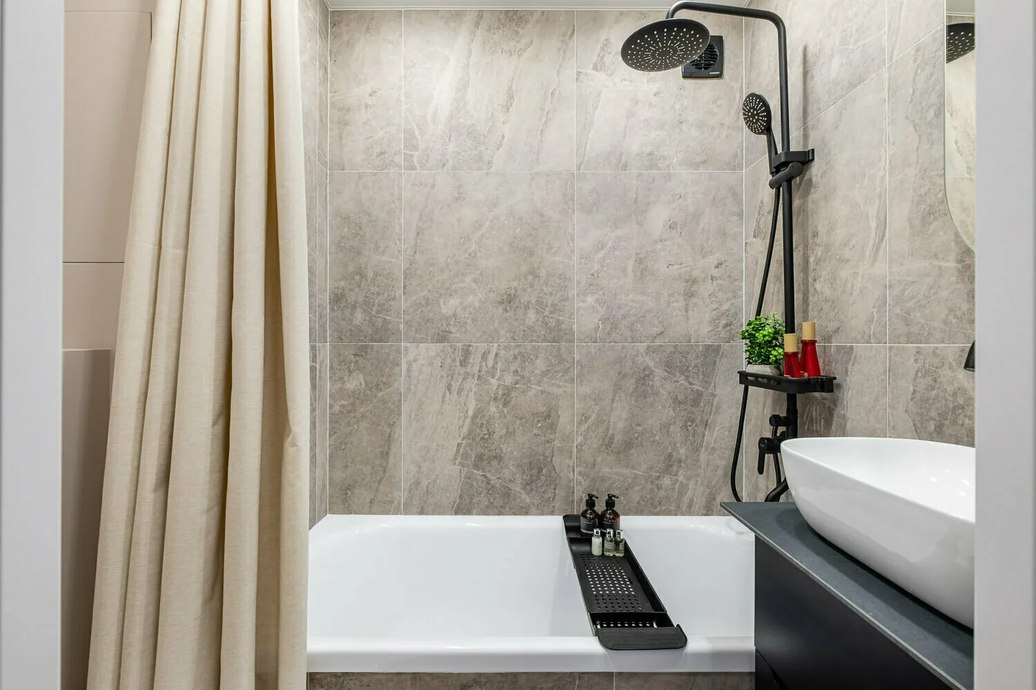 Foto: im Stil , Bad, Umbau – Foto auf unserer Website