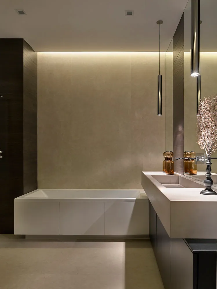 照片:现代浴室,极简主义,公寓,莫斯科,新建筑,整体房屋,亚历山德拉·费多罗娃,亚历山德拉·费多罗娃工作室,4+间房,超过90平方米,#ExclusiveProjects – 我们网站上的照片