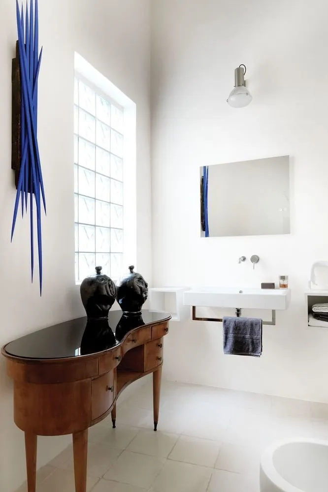 Дизайн: Макс Замбелли 