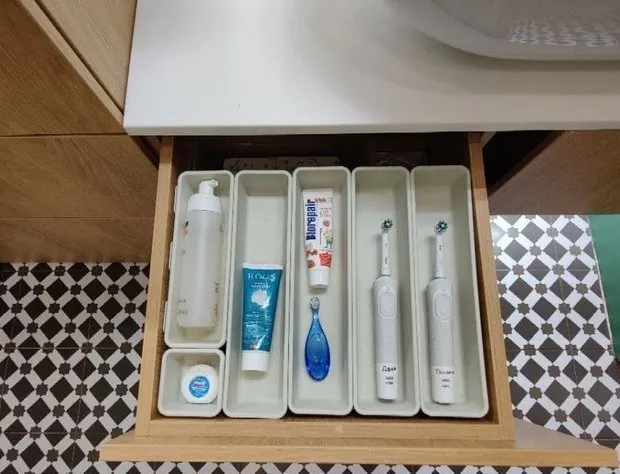 Foto: Dormitorio moderno, minimalismo, baño, consejos, organización del espacio en el baño, organización del espacio – fotos en nuestro sitio web