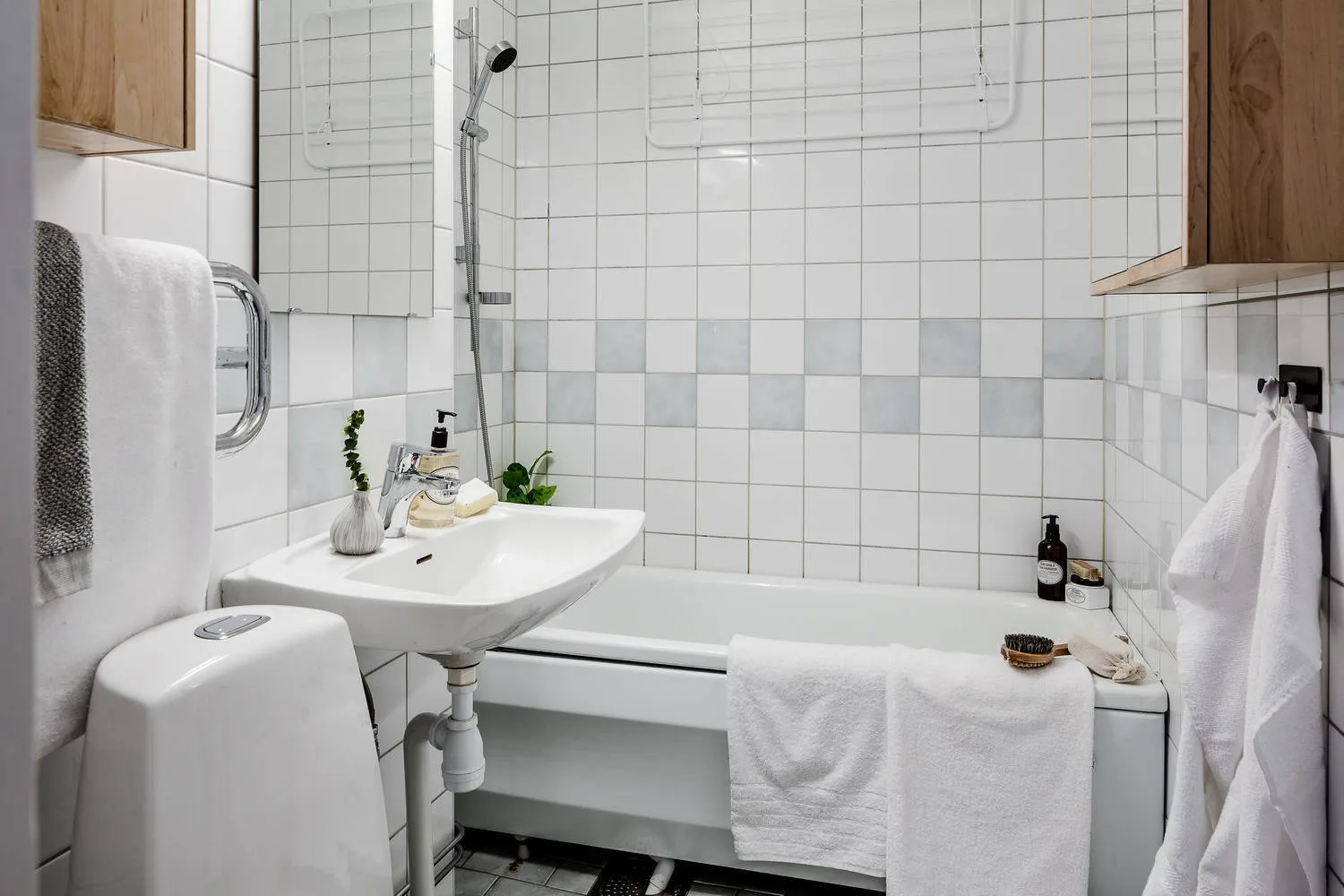 Фотография:  в стиле , Ванная, Советы – фото на нашем сайте