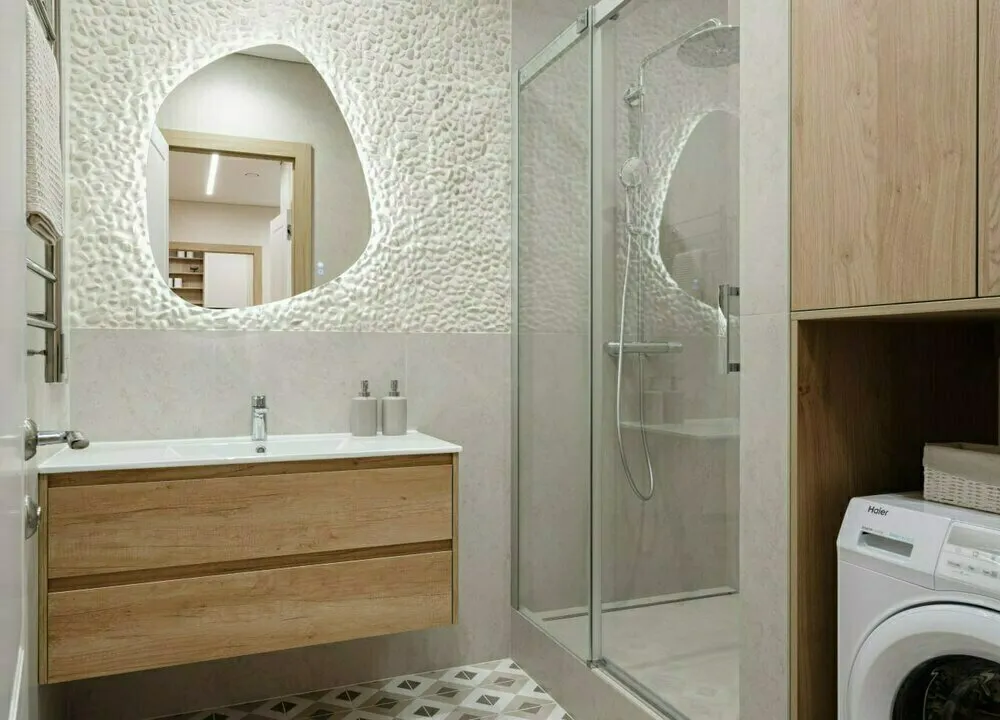 Design: Nadежda Shishkova and Lidia Sudilovskaya