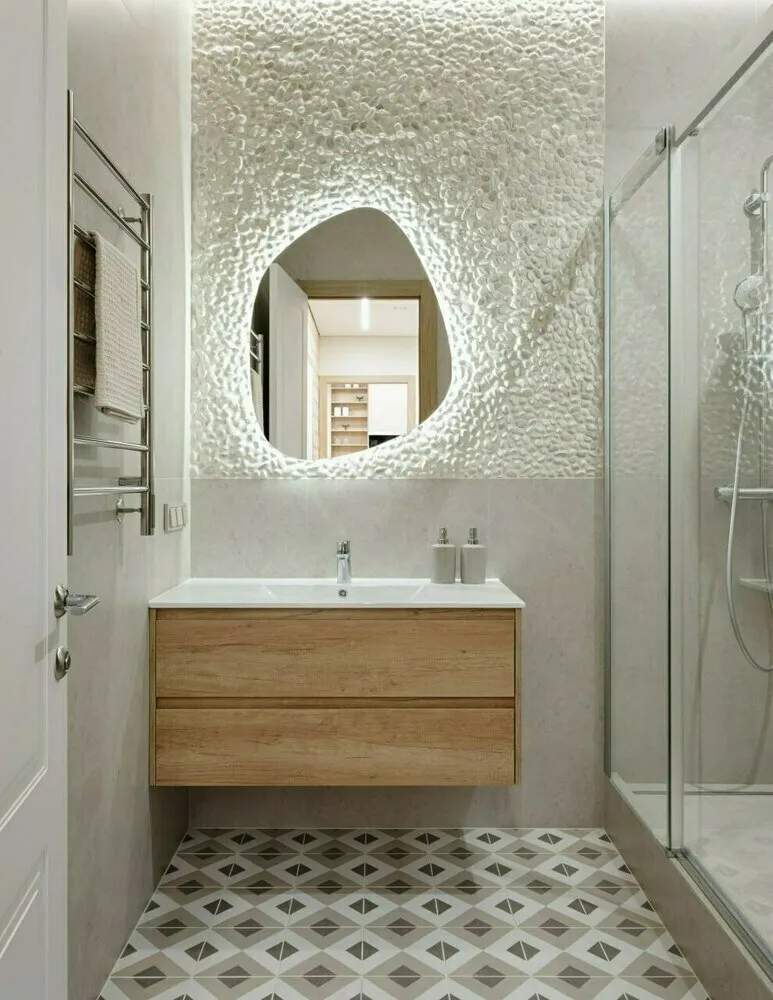 Design: Nadежda Shishkova and Lidia Sudilovskaya