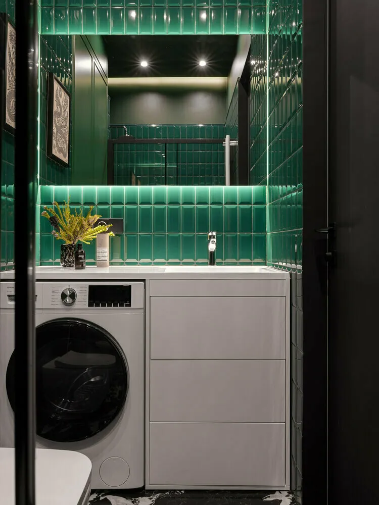 Foto: im Stil , Duschkabine, Wohnung, Zimmer-Interieur, Interior Design, Tipps, Lagern, Lagern in einer kleinen Duschkabine, Duschkabine-Interieur, Duschkabine, kleine Duschkabine, praktische Duschkabine, typische Duschkabine, typische Wohnung, kleine Duschkabine – Foto auf unserer Website