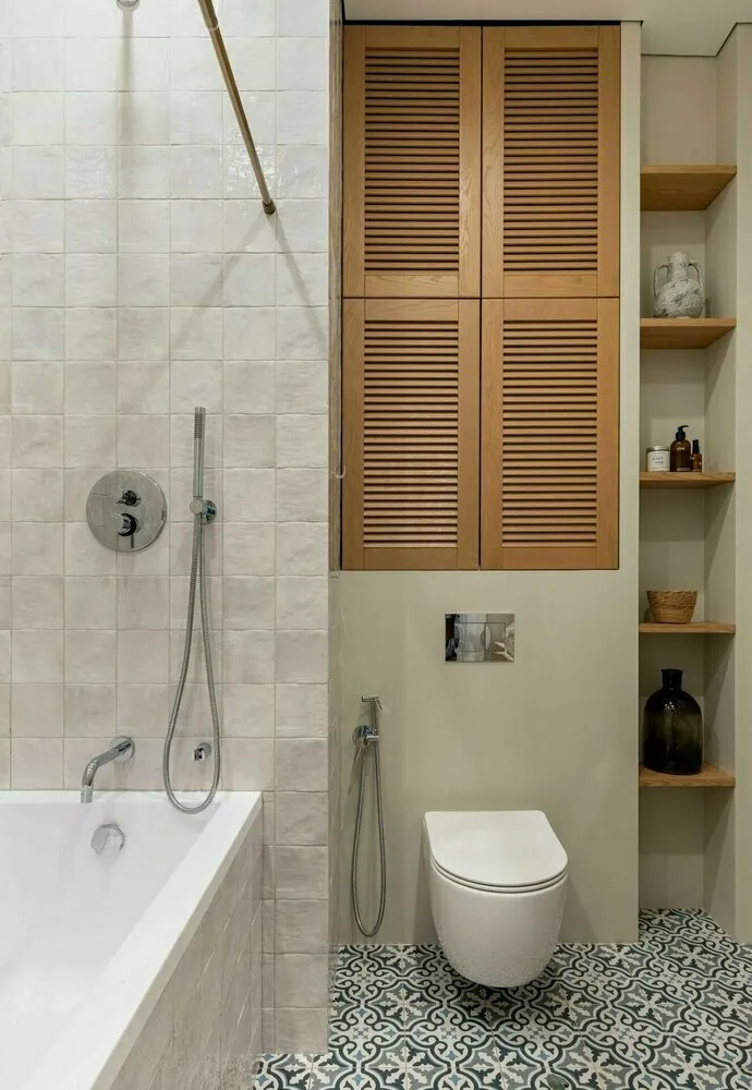 Foto: im Stil , Duschkabine, Wohnung, Zimmer-Interieur, Interior Design, Tipps, Lagern, Lagern in einer kleinen Duschkabine, Duschkabine-Interieur, Duschkabine, kleine Duschkabine, praktische Duschkabine, typische Duschkabine, typische Wohnung, kleine Duschkabine – Foto auf unserer Website