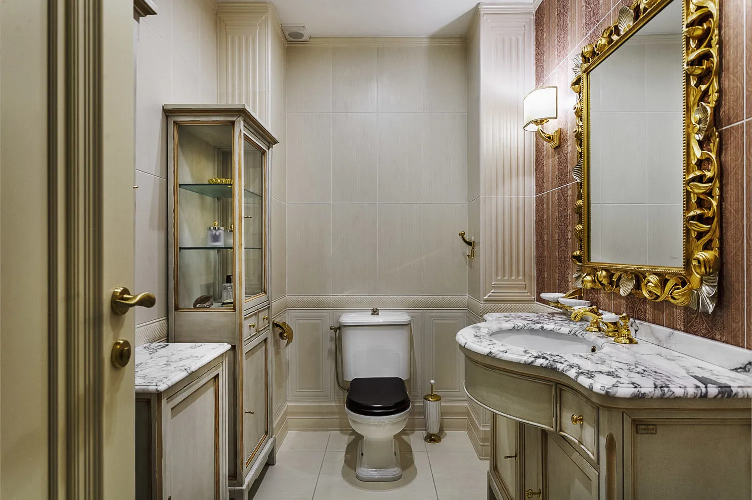 照片：经典风格浴室，技巧——我们网站上的照片