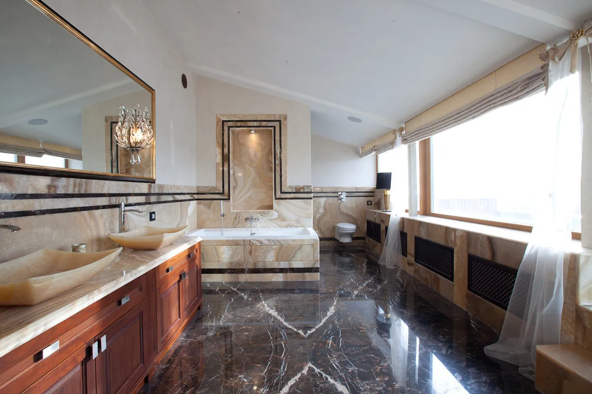 照片：经典风格浴室，技巧——我们网站上的照片