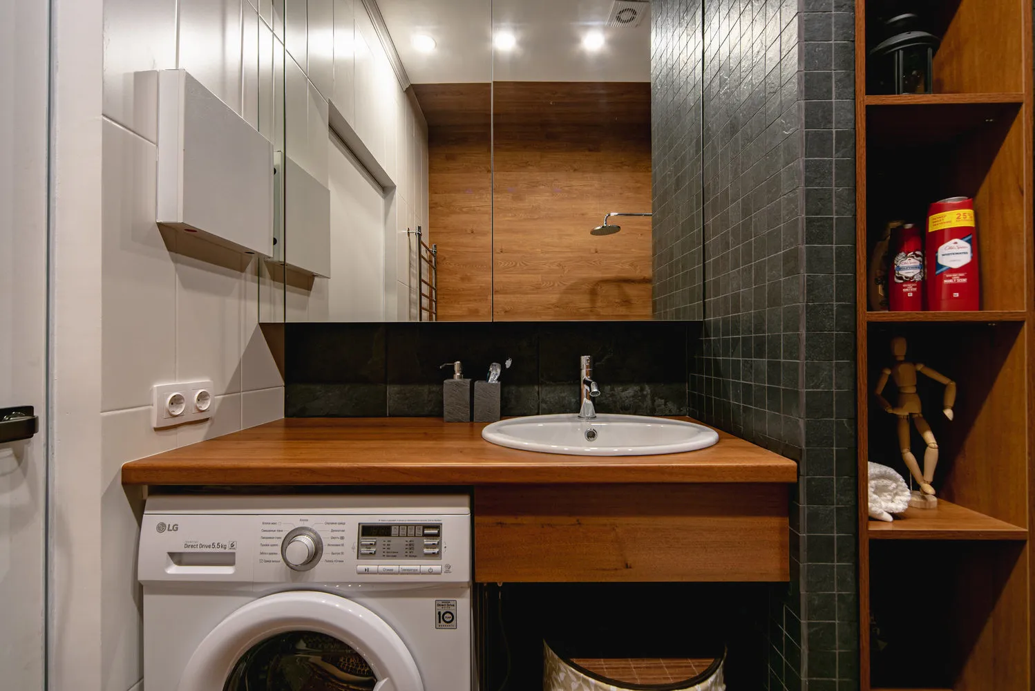 Фотографія: у стилі, Ванна, Поради, зберігання в ванній кімнаті, маленька ванна – фото на нашому сайті