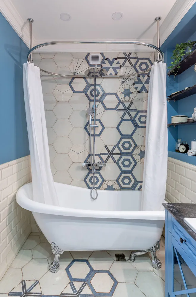 Foto: Dusche im Stil von Provence und Cottage, Tipps, Leitfaden, Wandverkleidung in der Dusche, interessante Fliesen in der Dusche, Fliesen in der Dusche – Fotos auf unserer Website