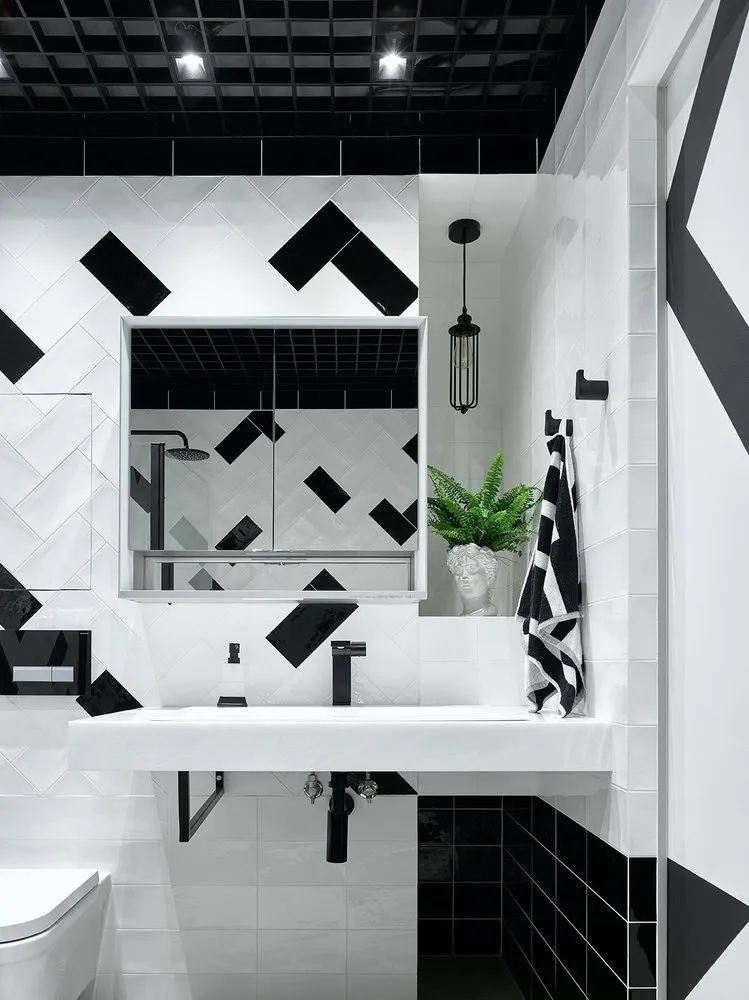 Foto: im Stil , Badezimmer, Dusche, schwarze Farbe in der Badezimmer – Foto auf unserer Website