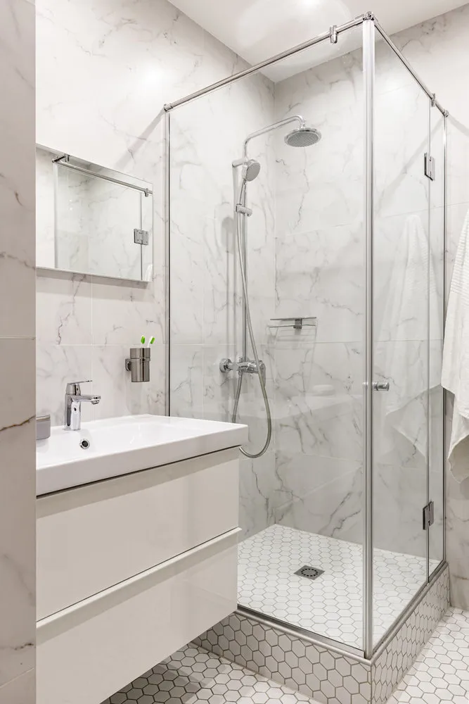 Diseño: Anton Bitipash