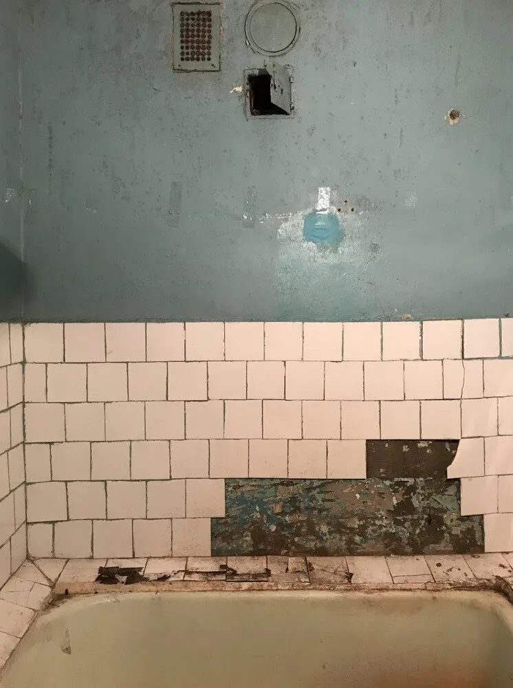 Photo before renovation