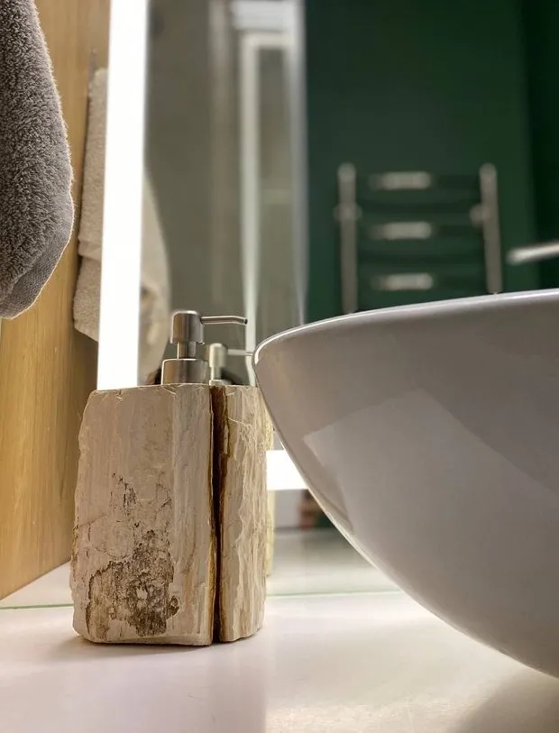 TEAK HOUSE——化石木肥皂分配器 natural pw