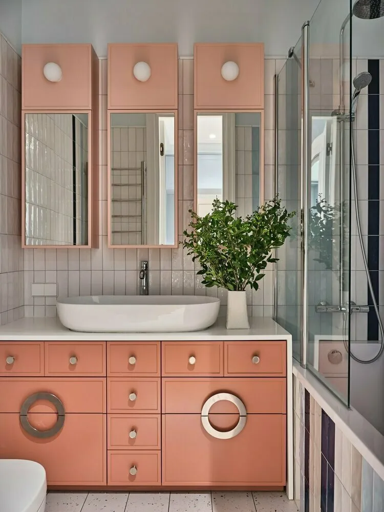 Design : Inna Velichko