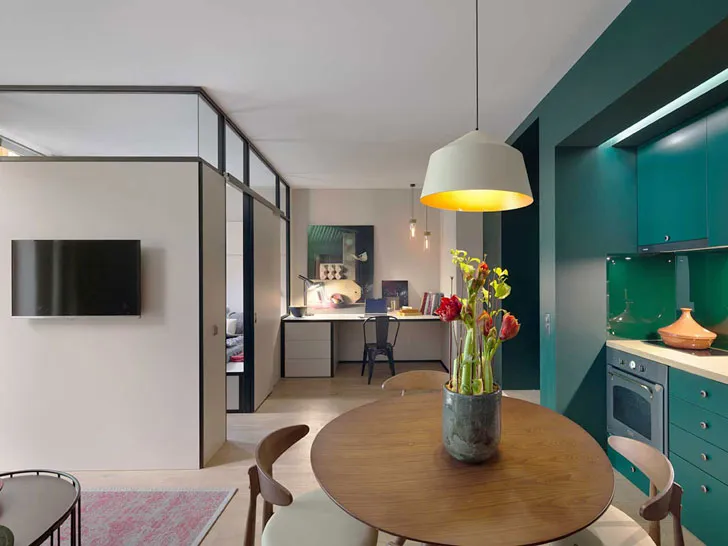 Small Apartment in Bold Color Scheme in Kyiv (38 sqm) - 11