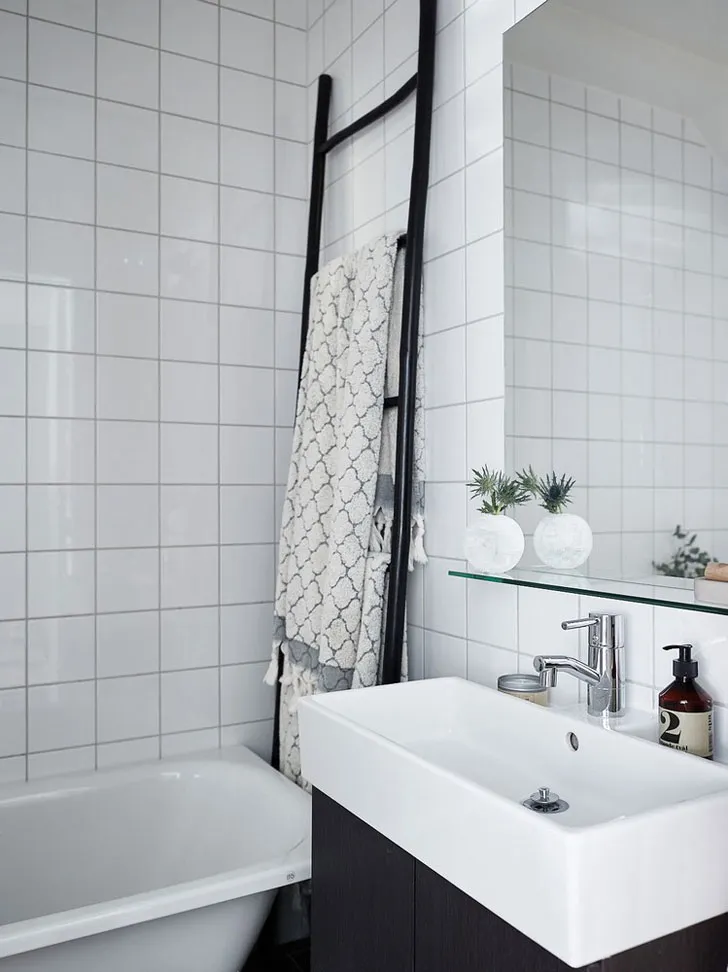 Mały, ale stylowy mieszkanie w Szwecji (32 m²) - Gallery image 15