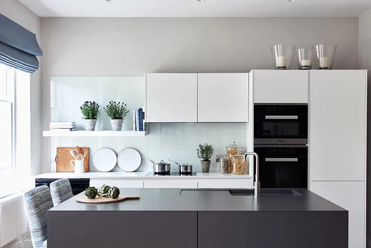 Jasne nowoczesne apartamenty w Anglii - Gallery image 3