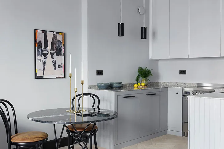 Style moderne petite appartement avec des accents bleus (39 m²) - Gallery image 3