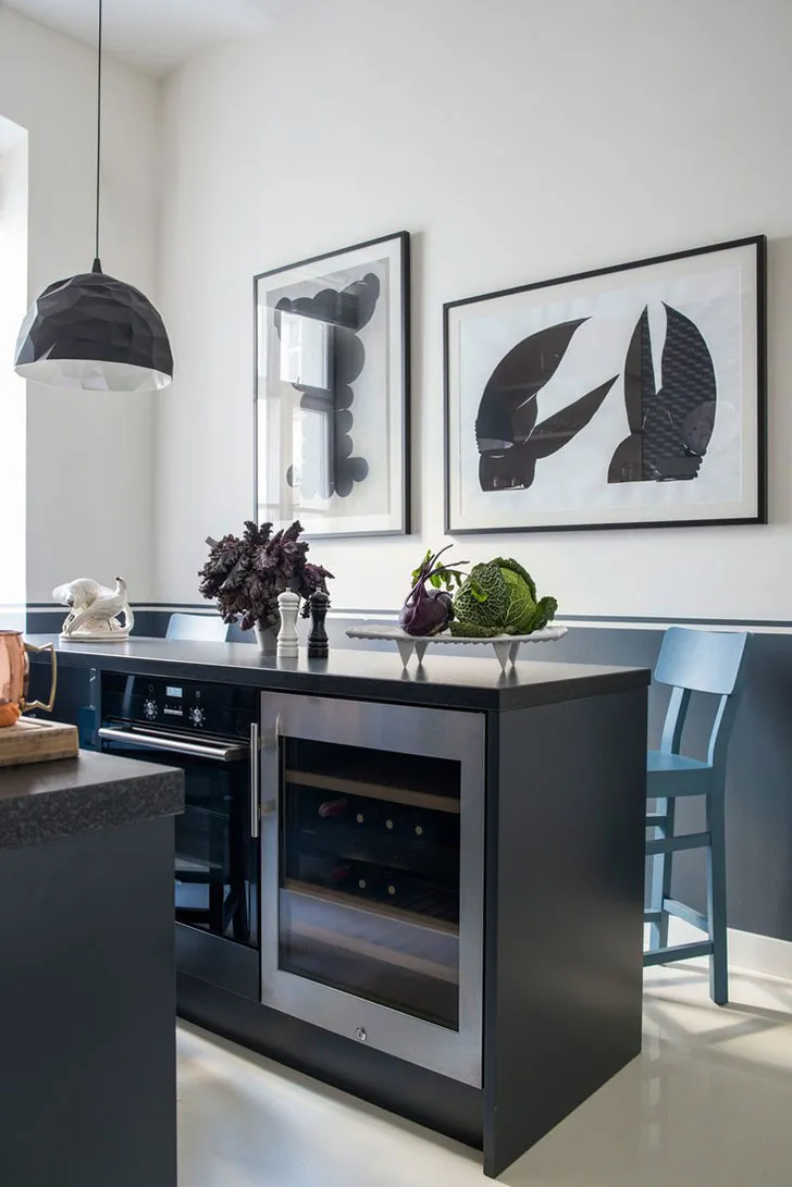 Реконструкція квартири в величезному історичному будинку у Варшаві - Gallery image 5