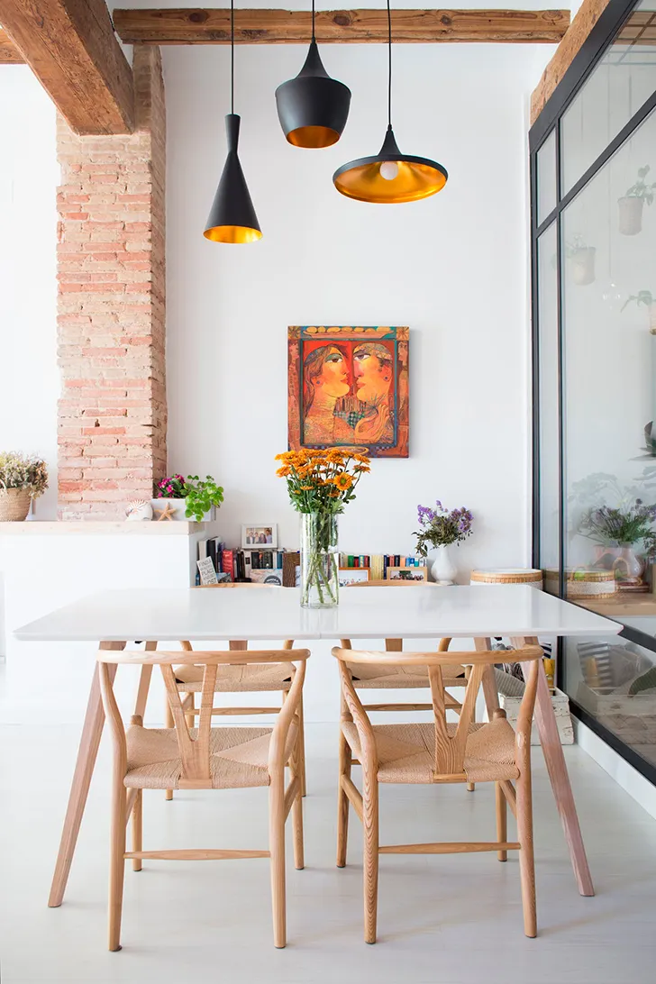 Світлий і теплий інтер’єр квартири у Валенсії - Gallery image 1