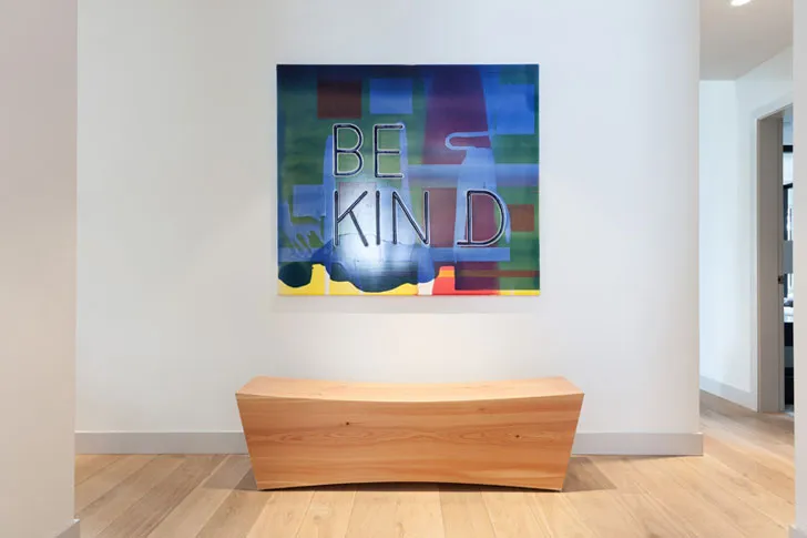 Сучасне шале зі скляними стінами в Канаді - Gallery image 8