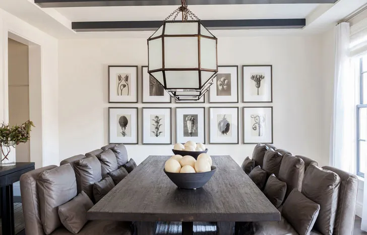 Beautiful Interior of a Family Country House in the USA - 9