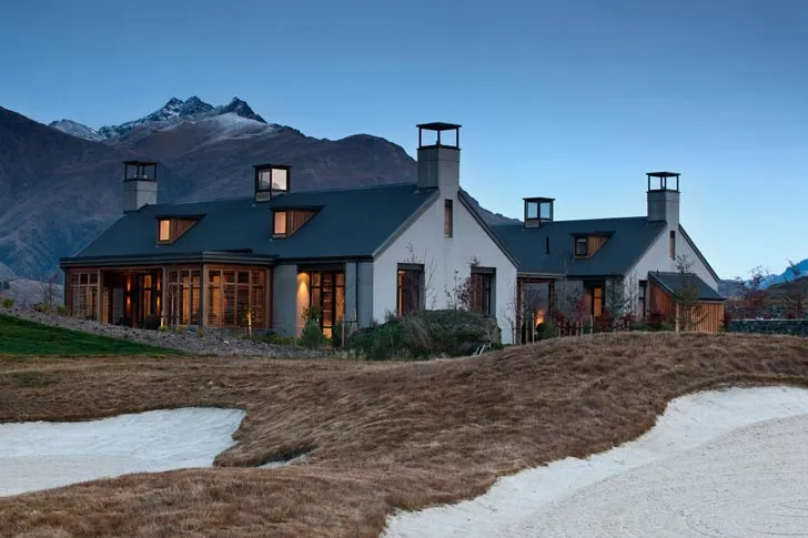 Чудовий дім з видом на гори в Новій Зеландії - Gallery image 13