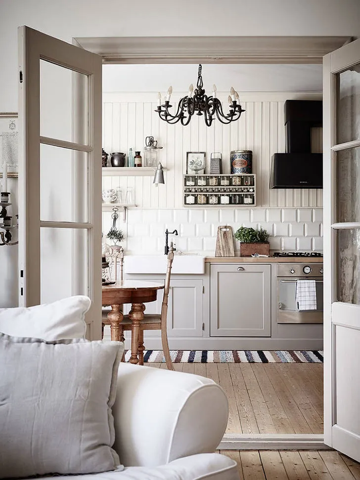 Intérieur scandinave vintage - Gallery image 2