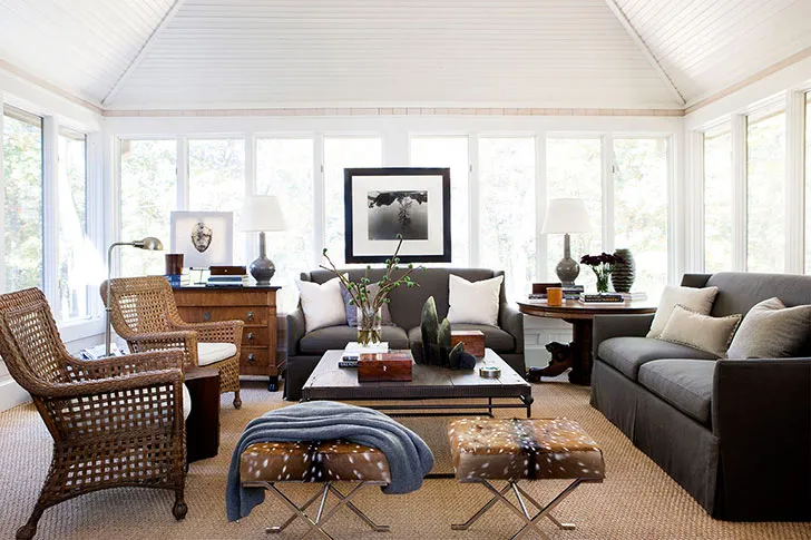 Елегантний і благородний інтер'єр дерев'яного котеджу в США - Gallery image 8