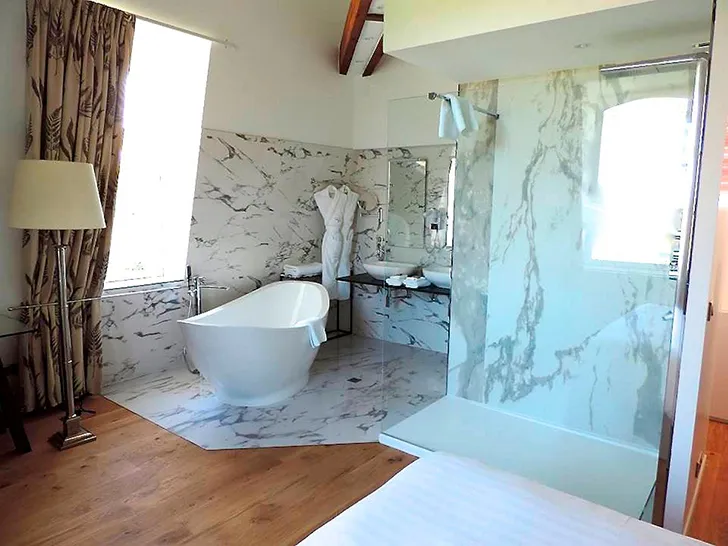 Елегантне французьке шато La Chenevière в Нормандії - Gallery image 6