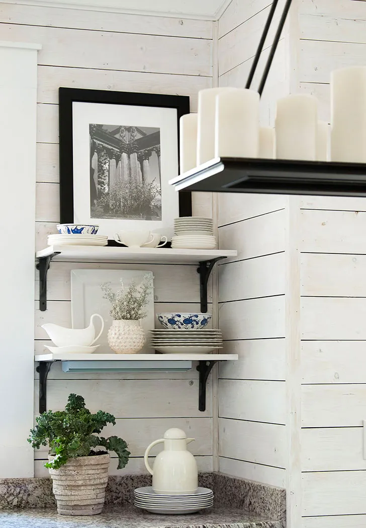 Елегантний і благородний інтер'єр дерев'яного котеджу в США - Gallery image 6