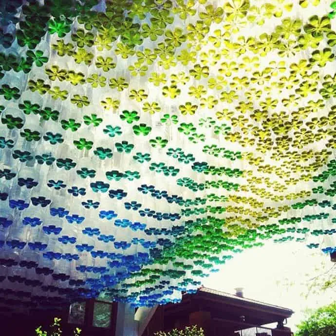 45 Идей переработки пластиковых бутылок plastic-bottle-art-architectureartdesigns (11)