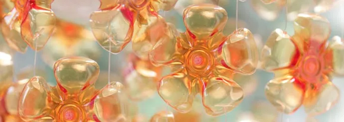 45 Идей переработки пластиковых бутылок plastic-bottle-art-architectureartdesigns (34)