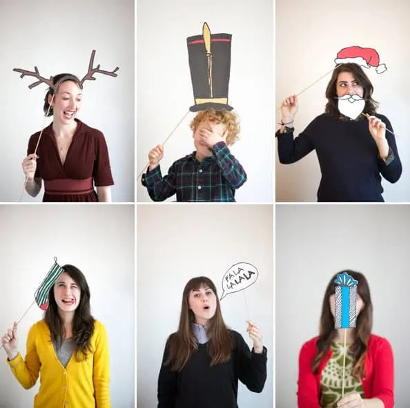 40 Creative and Unique Ways to Take a Family Photos for your Christmas Cards 38