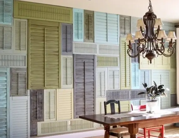 Wall made of window frames and shutters