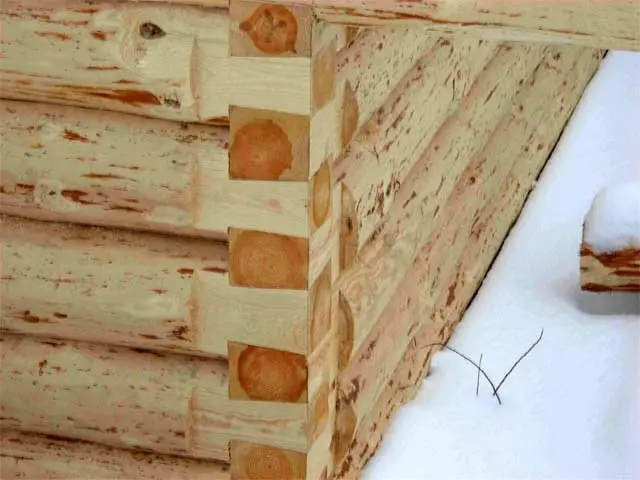 Log House Assembly: Different Techniques