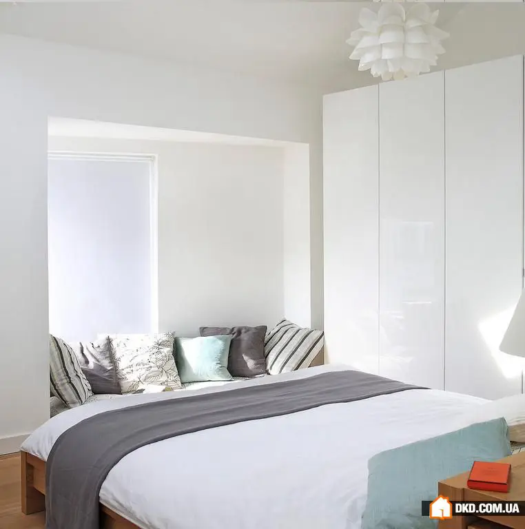 Как сделать маленькую спальню просторнее: 8 эффективных идей